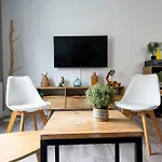 Charmant Appartement 4 Personnes En Centre-Ville